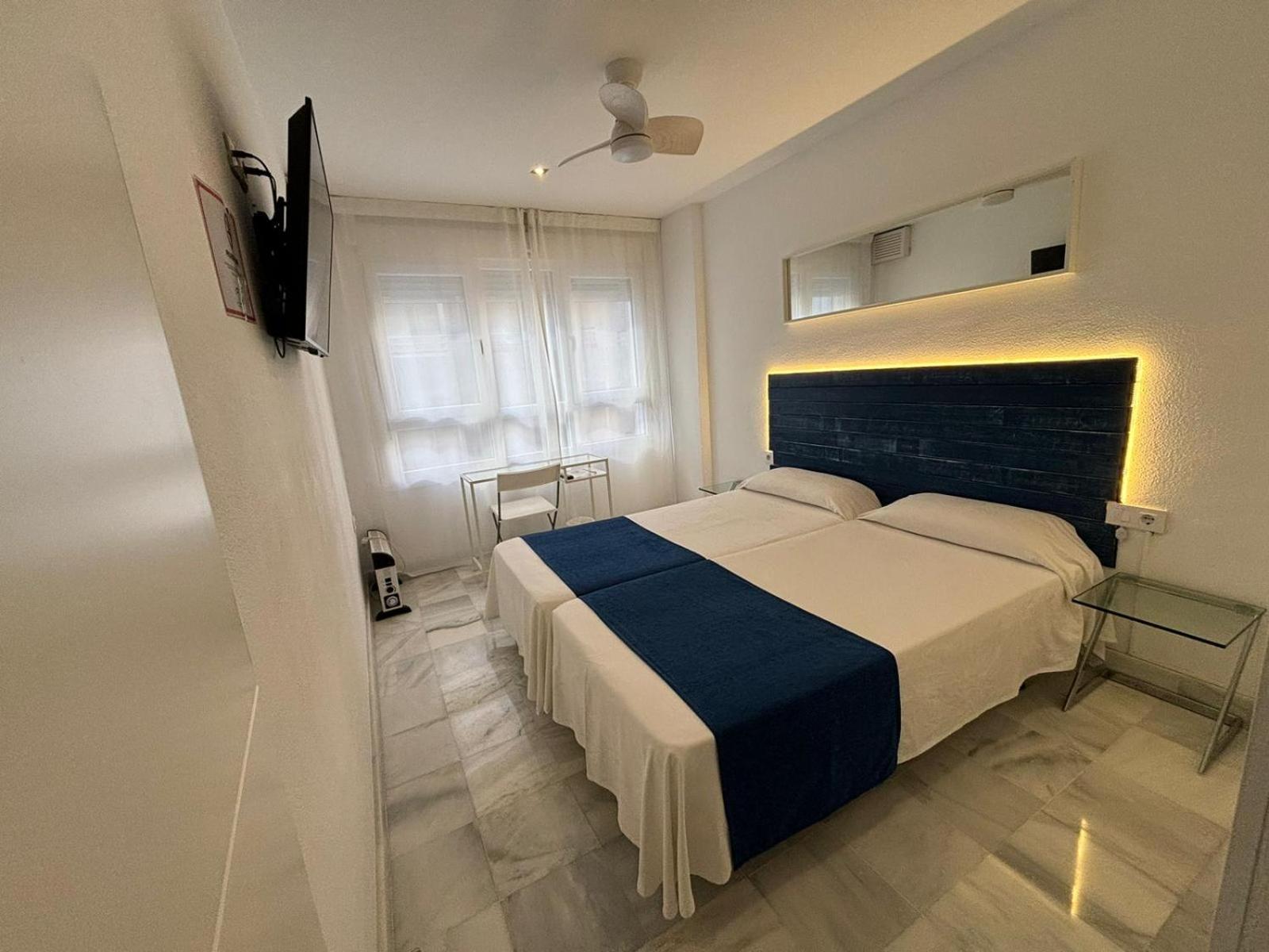 Hospederia Imar Hotel Cadiz Exterior photo